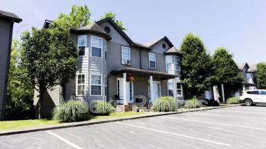 Main picture of 441 Mill Rd