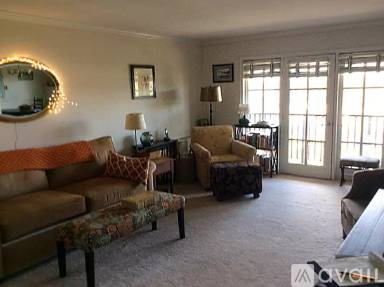 Main picture of 3332 Spring Ln