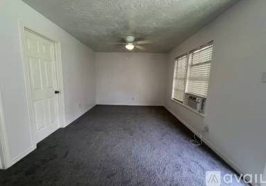 Main picture of 831 Deerpass Dr