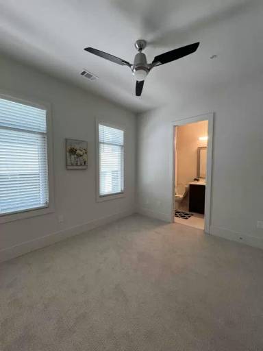 Main picture of 223 16th St NW