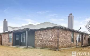 Main picture of 501 Hollyberry Dr