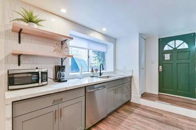 Main picture of 823 Nob Hill Ave N