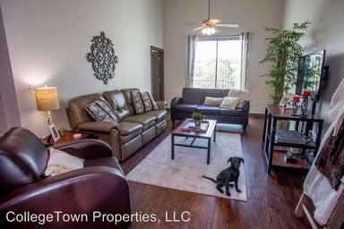 Main picture of 805 E Broad St