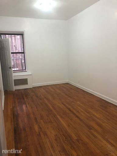 Main picture of 315 E 108th St