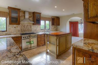 Main picture of 6102 Bernadette Ln