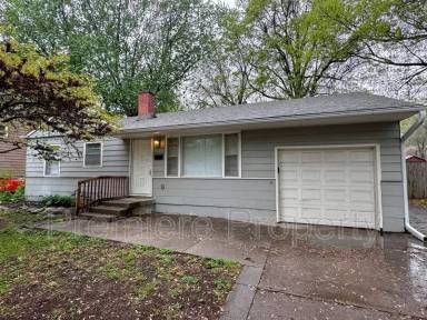 Main picture of 1706 S Pearl St