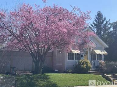 Main picture of 34 Navesink Ave