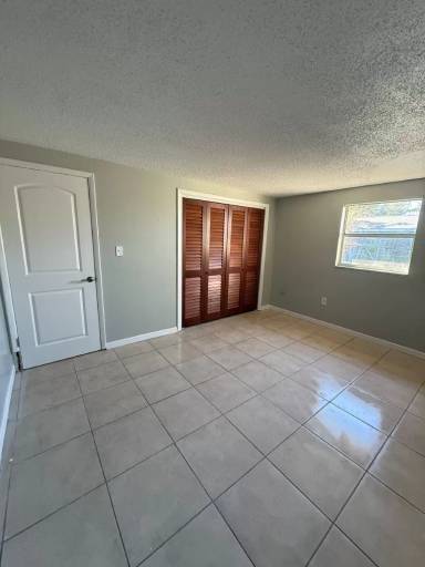 Main picture of 1208 57th Ave E