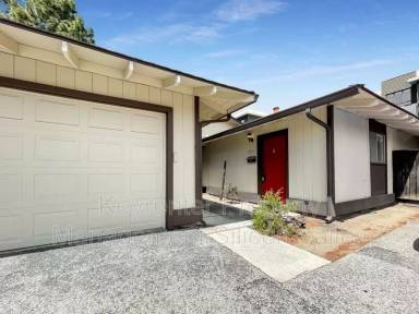Main picture of 933 Miramonte Ave