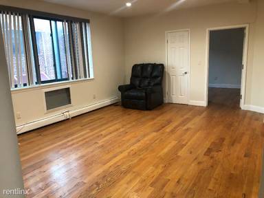 Main picture of 4011 Bronxwood Ave