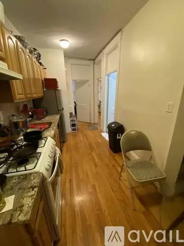 Main picture of 171 Hemenway St