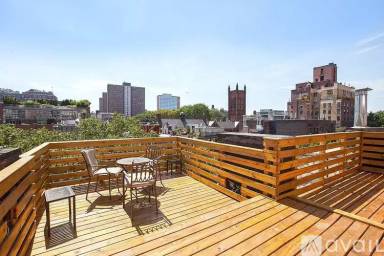Main picture of 412 West 22nd St