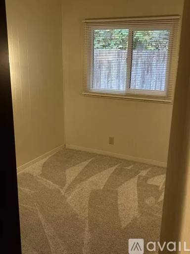 Main picture of 18536 NE 128th Way