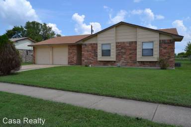 Main picture of 5905 Dan Dr