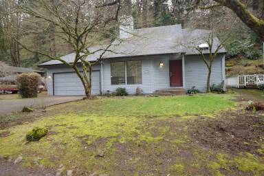 Main picture of 1320 Oak Ter