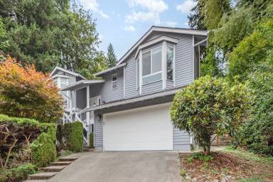 Main picture of 4609 146th Pl SE