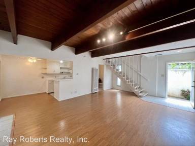 Main picture of 105 Rees St