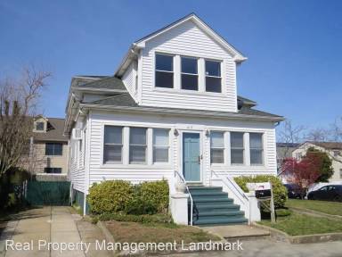 Main picture of 417 Washington Blvd