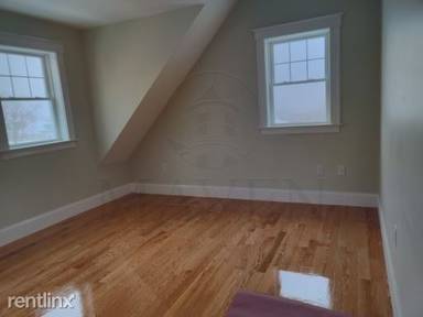 Main picture of 39 Tennyson St