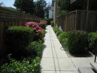 Main picture of 2006 Klamath Ave