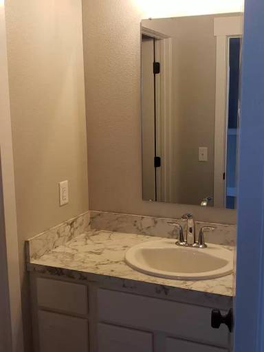 Main picture of 1702 Annas Garden Ln