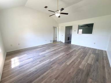 Main picture of 500 N 3rd St