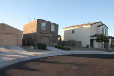 Main picture of 5936 S Hosmer Ct