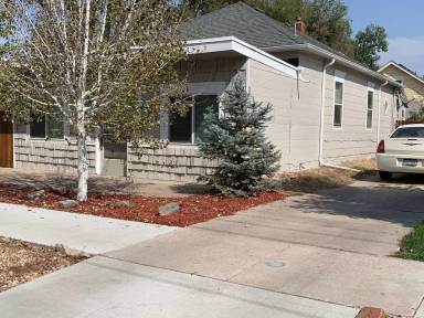 Main picture of 1400 7th Ave