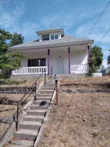 Main picture of 118 W Augusta Ave