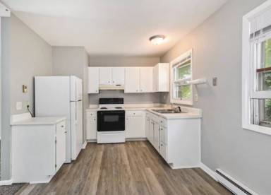 Main picture of 809 S Clay St