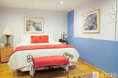 Main picture of 4766 Geranium Pl