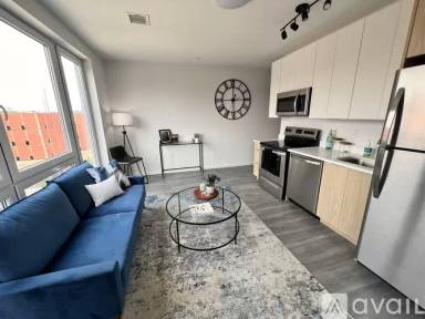 Main picture of 160 Middlesex St