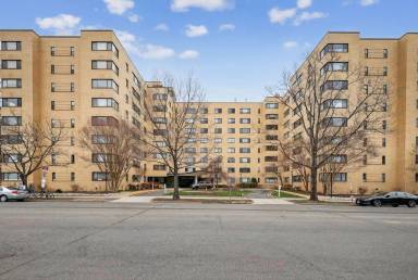 Main picture of Wilshire Park Condos