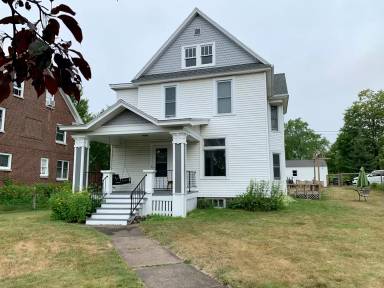 Main picture of 1941 Woodland Ave