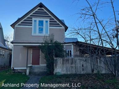 Main picture of 439 N Grape St