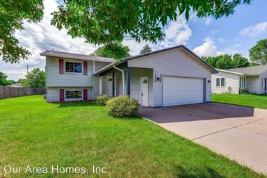 Main picture of 7737 Vincent Ave N