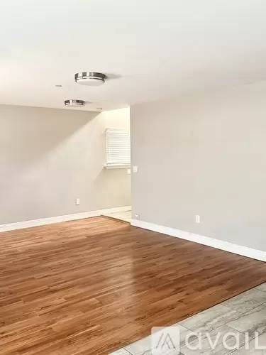 Main picture of 318 Carey Ave