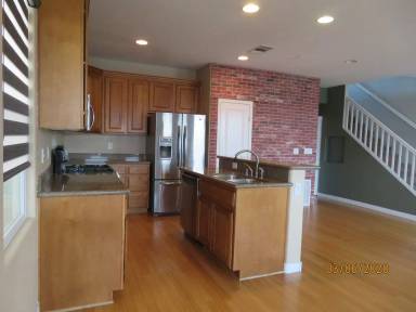 Main picture of 9342 Autumn View Ave