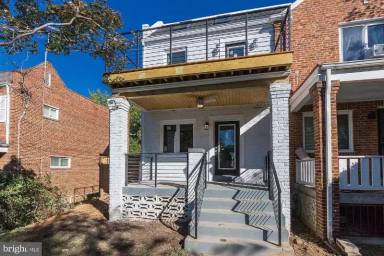 Main picture of 3966 E Capitol St NE