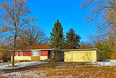 Main picture of 1831 Andover Blvd NW