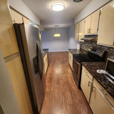 Main picture of 1025 Randolph St