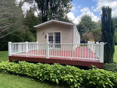 Main picture of 2075 Walnut Cove Rd