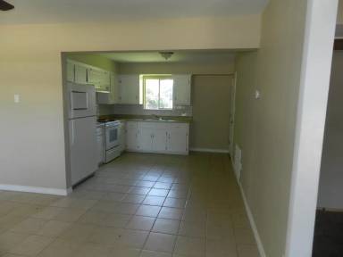 Main picture of 5336 NW Columbia Ave