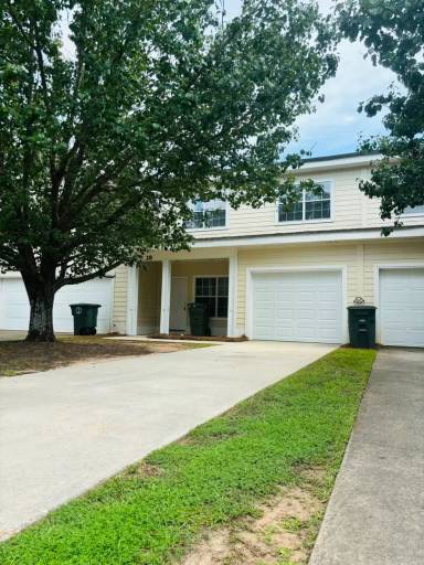 Main picture of Courtyard Subdivision