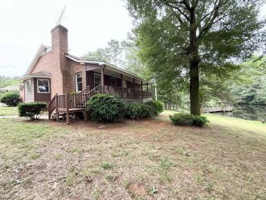 Main picture of 2896 Bill Curlee Rd