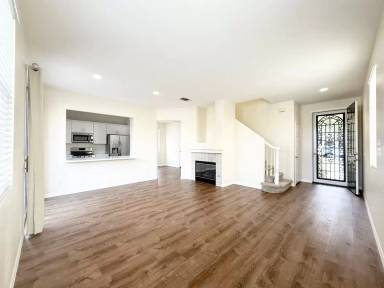 Main picture of 206 Inez Way