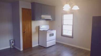 Main picture of 51 S Salem Warren Rd