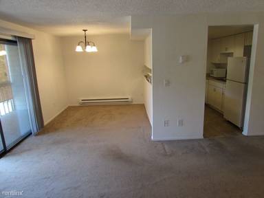 Main picture of 2411 S 248th St