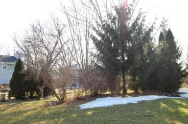 Main picture of S103W20765 Kelsey Dr