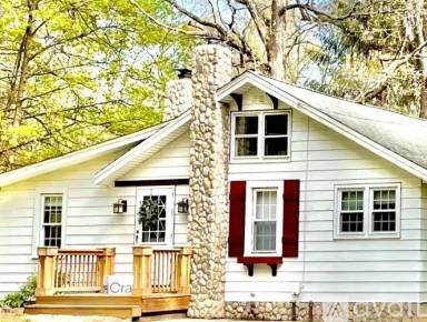 Main picture of 45 Greenwich Dr